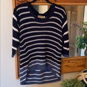 3/4 length sleeve high/low Sweater